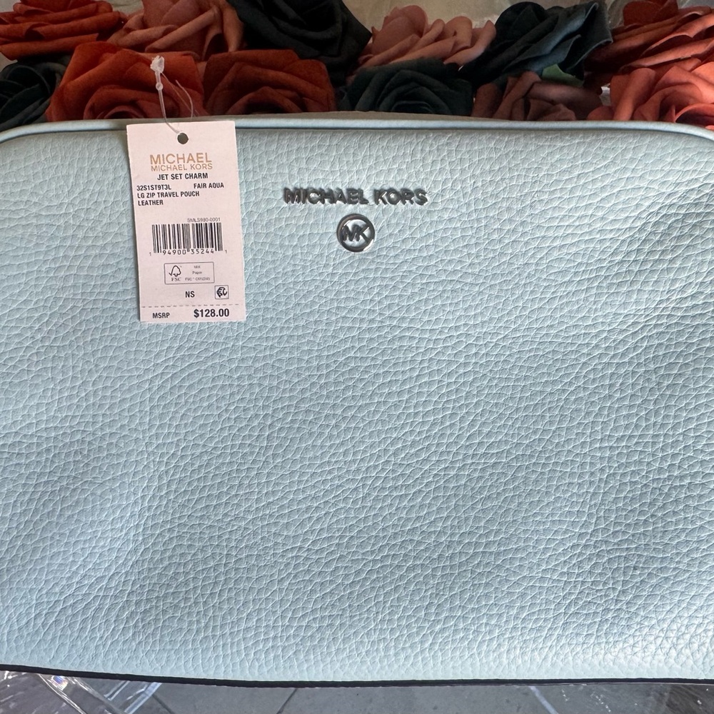 ** NWT NEW MK Michael Kors Cosmetic Bag